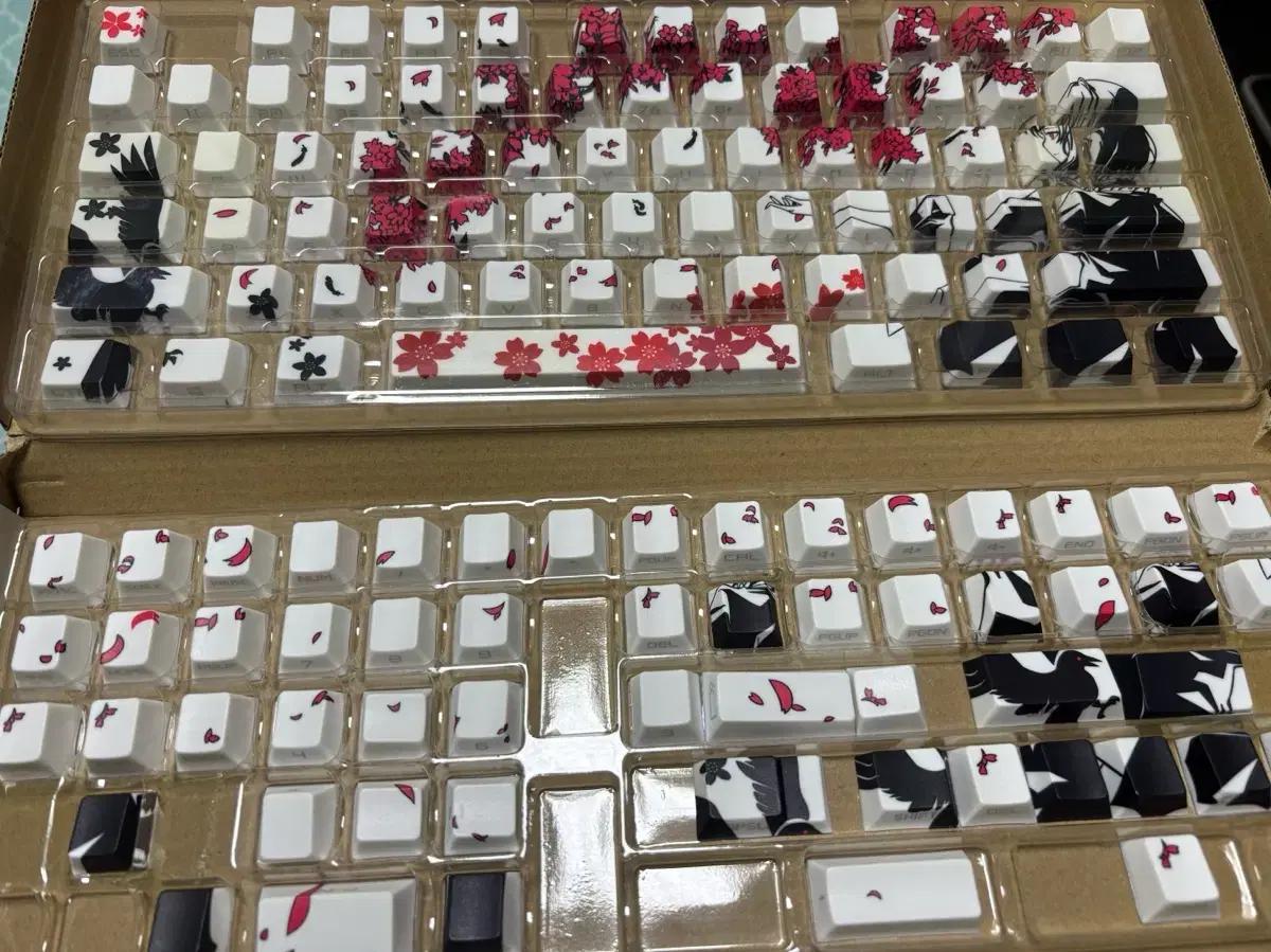 레이븐 키캡, 블랙 무각키캡