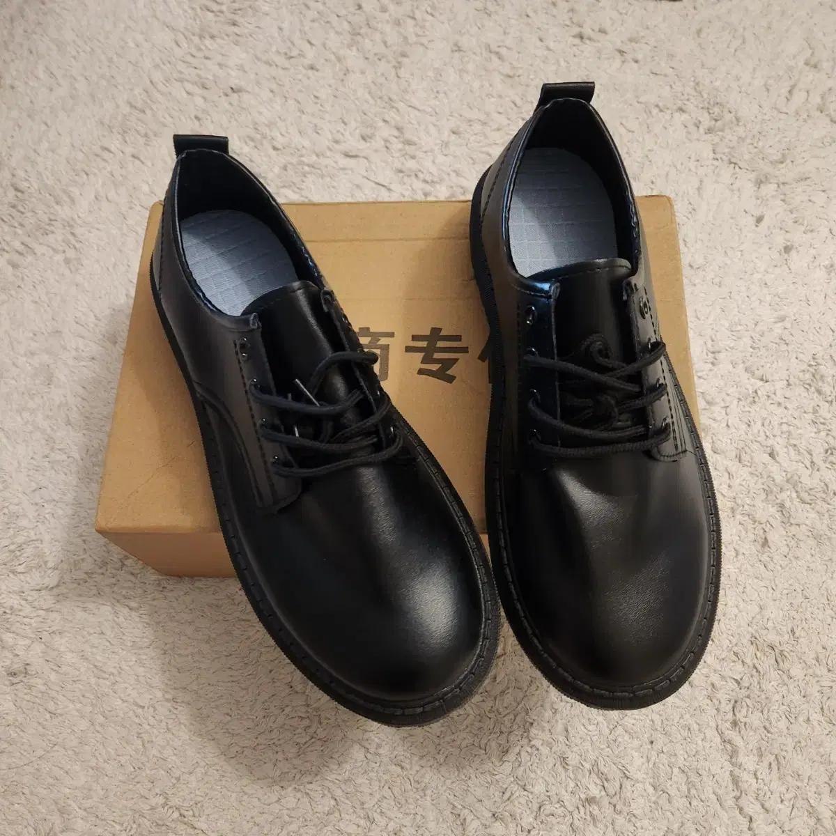 남성 더비슈즈 265 (새상품)