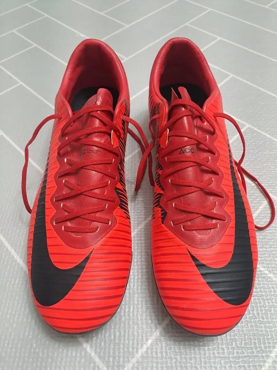 나이키 머큐리얼 베이퍼11 hg 260mm 최상급축구화 판매합니다