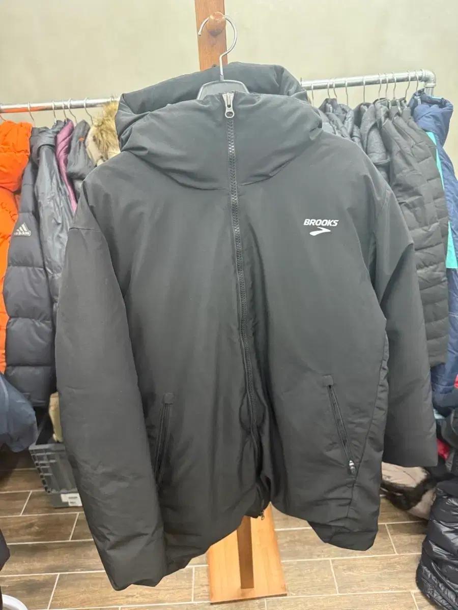 브룩스 블랙 패딩 점퍼 상태굿2xl