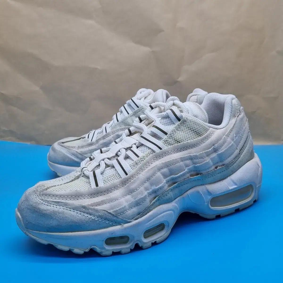 나이키 에어맥스 95 여성운동화235.