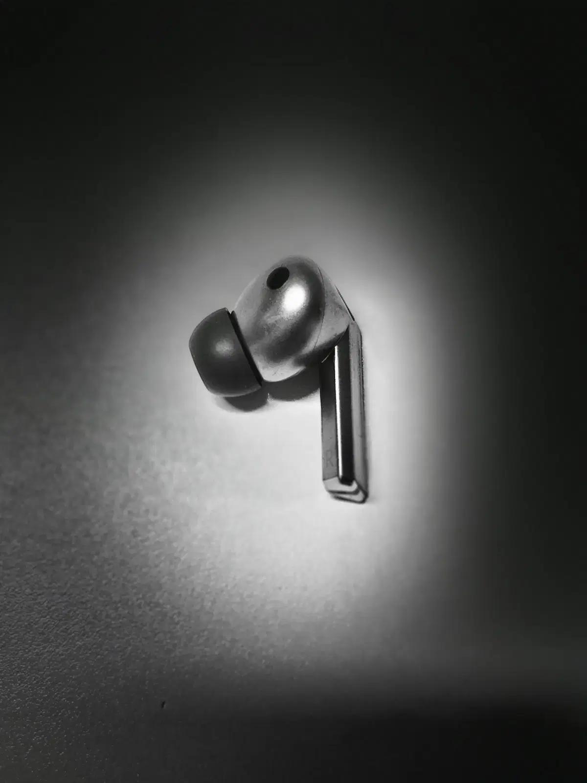 버즈3프로 실버 오른쪽 R 이어폰 단품/낱개/중고/삼성정품