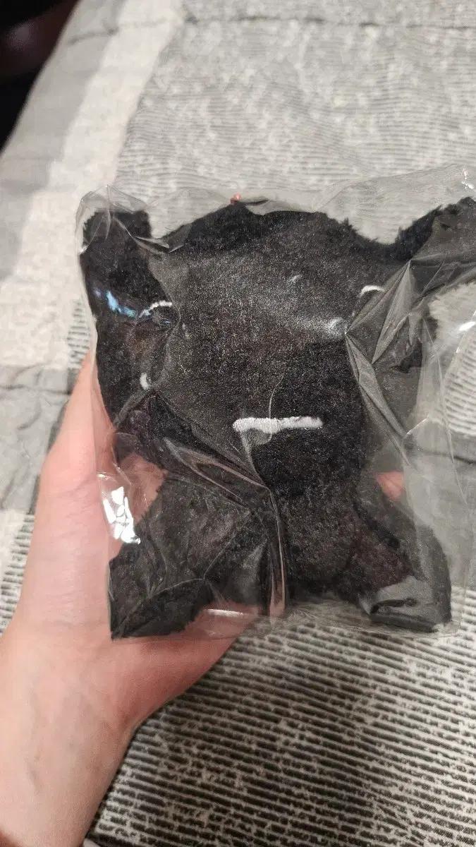 짱구는못말려 검둥이 쿠로인형키링 팝니다