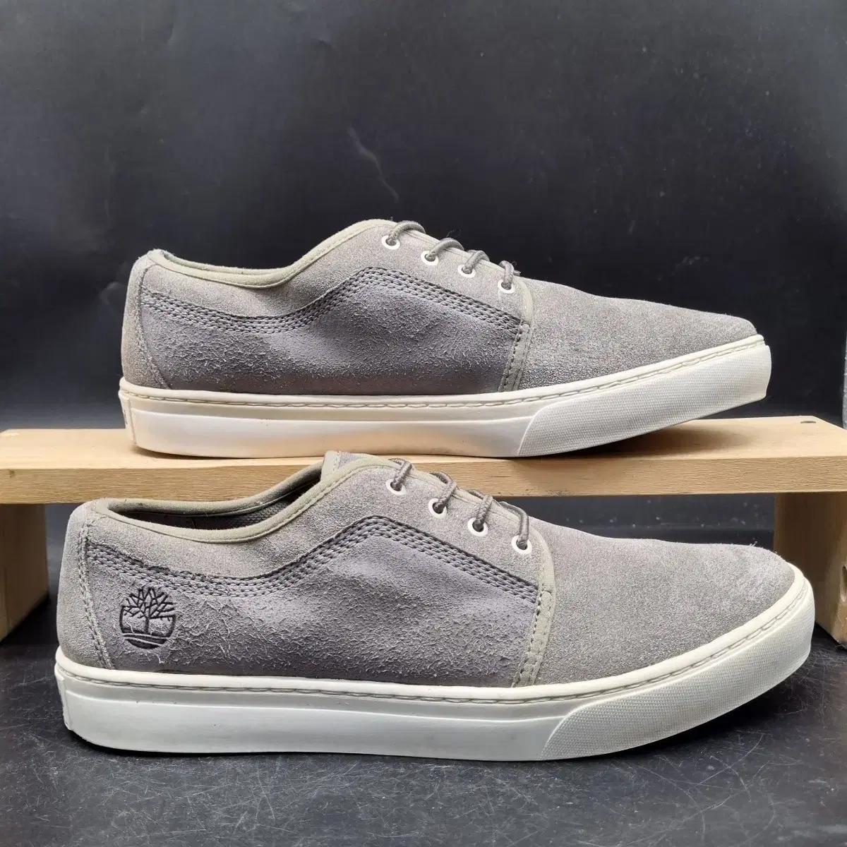 팀버랜드 스웨이드 남성 스니커즈 260