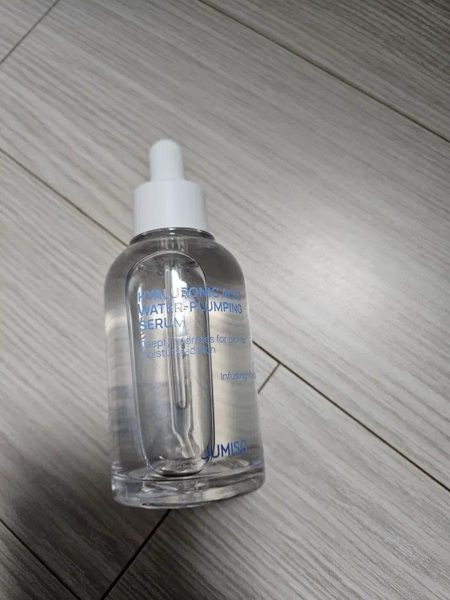 새상품)Jumiso 히알루론산 워터 플럼핑 세럼 50ml