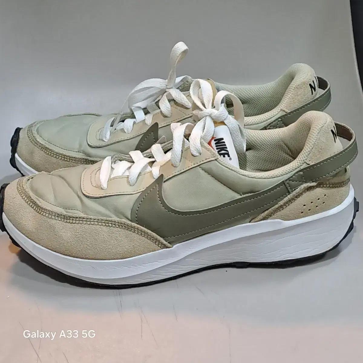 나이키 와플 데뷰.  265mm