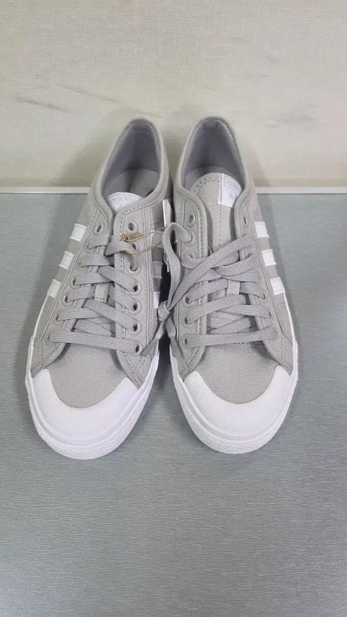 아디다스 니짜로우 260 새상품