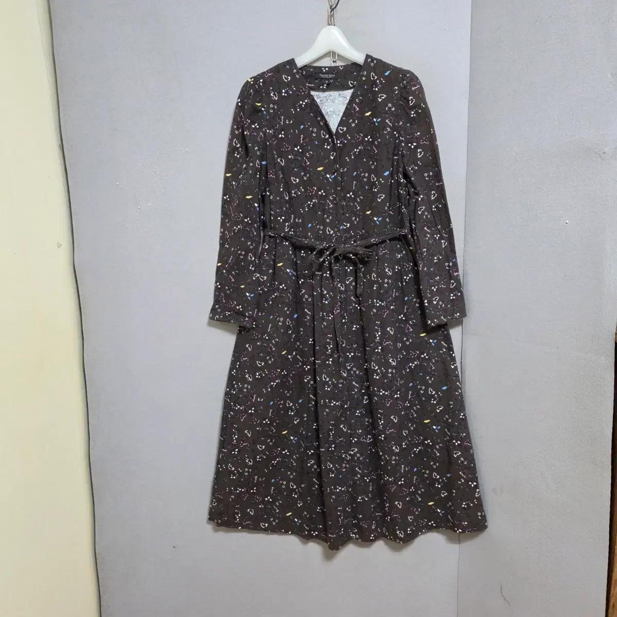 써스데이아일랜드 브이넥 원피스 S  n2459    애슐리상점