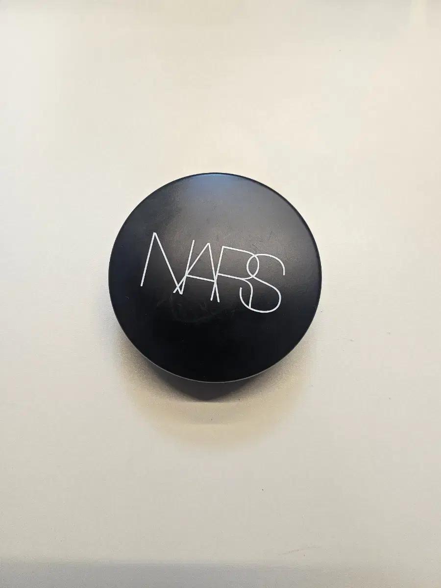 NARS 케이스