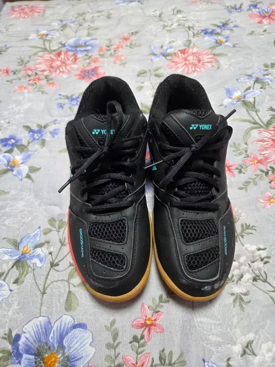 요넥스 경량 배드민턴화 265mm