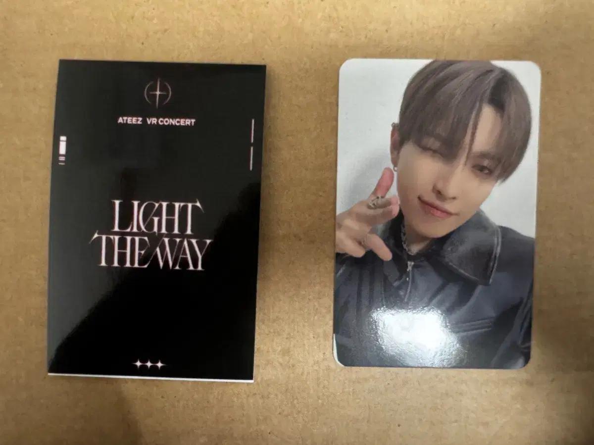 에이티즈 VR 포카 홍중
