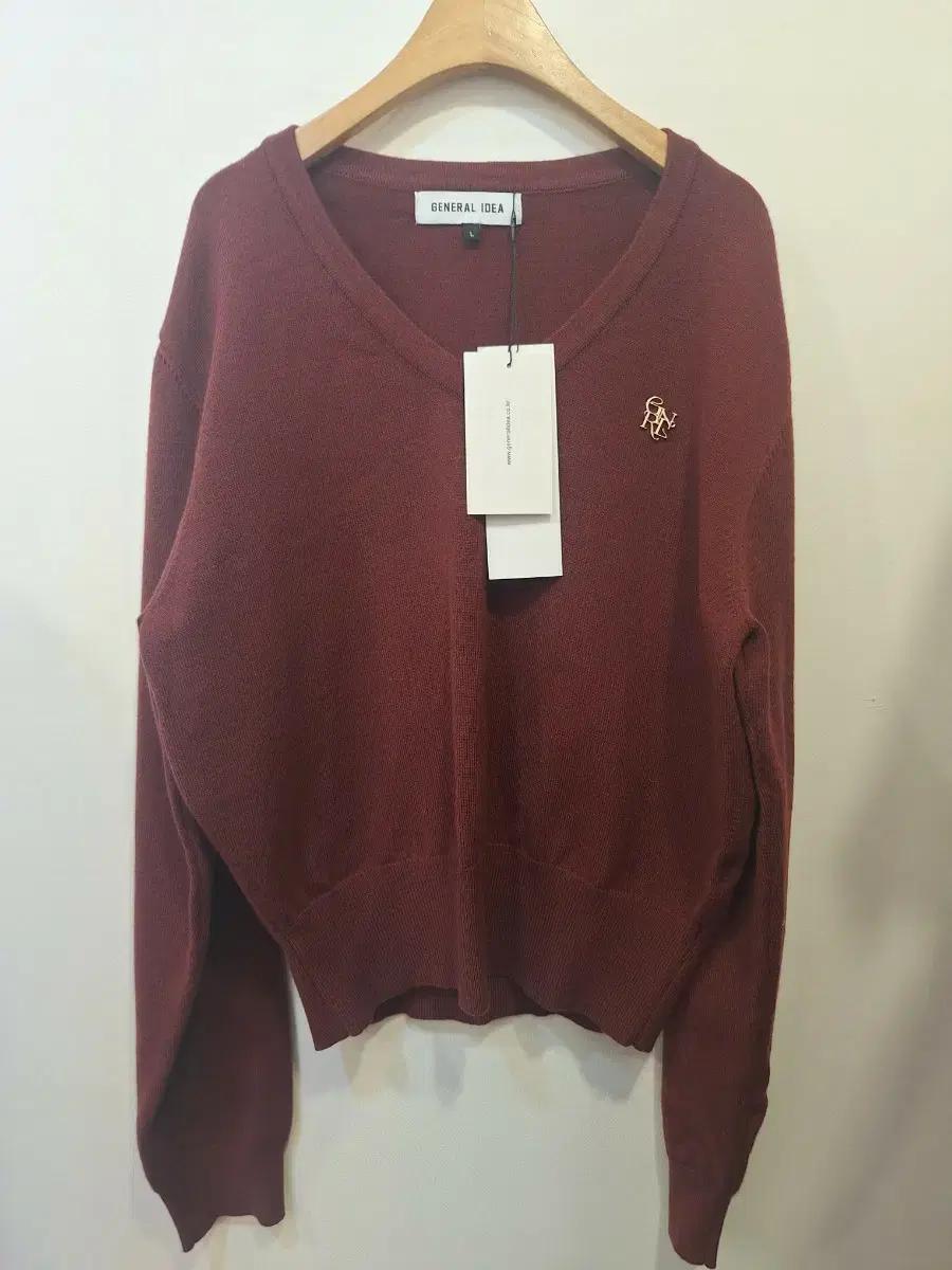 *새상품*제너럴아이디어 브이넥 니트 버건디(택포)