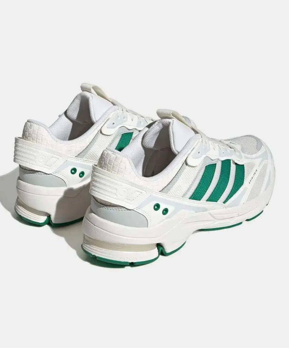 (새것) 아디다스 스피리테인 2000 여자신발 220 - 운동화헬스요가필