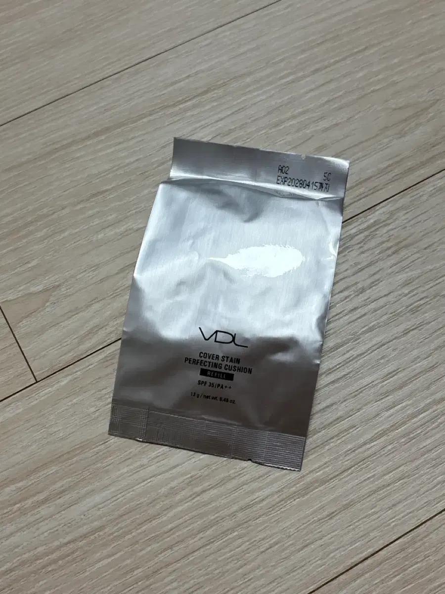 VDL 커버 스테인 퍼펙팅 쿠션 리필 A02 미개봉