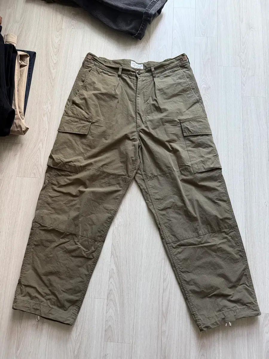 Ends and means 카고팬츠 L