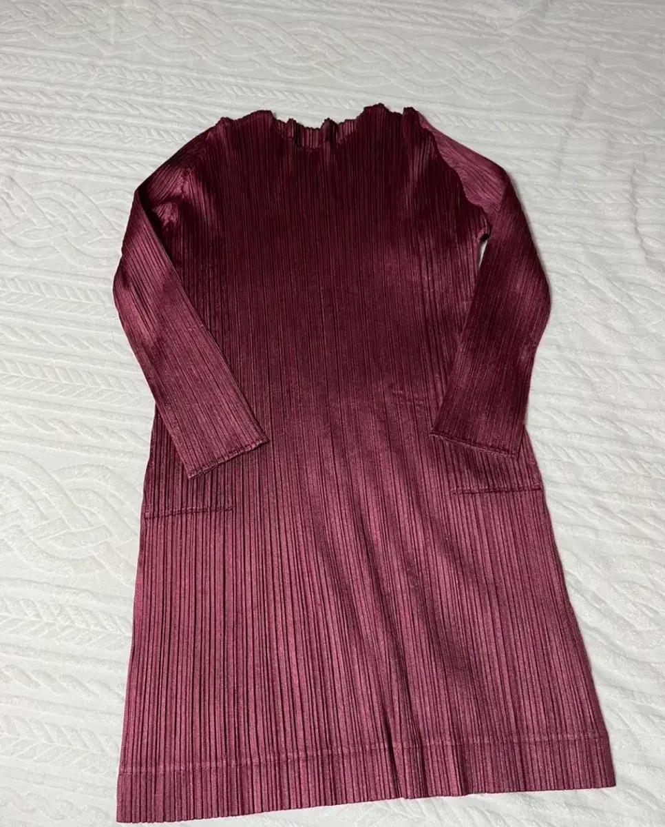 플리츠플리즈 튜닉 4 버건디