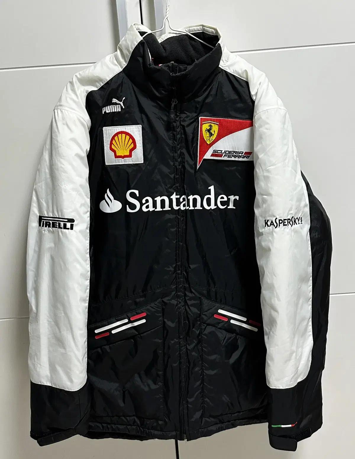 푸마 F1 스쿠데리아 페라리 패딩점퍼 라지 사이즈 팝니다.