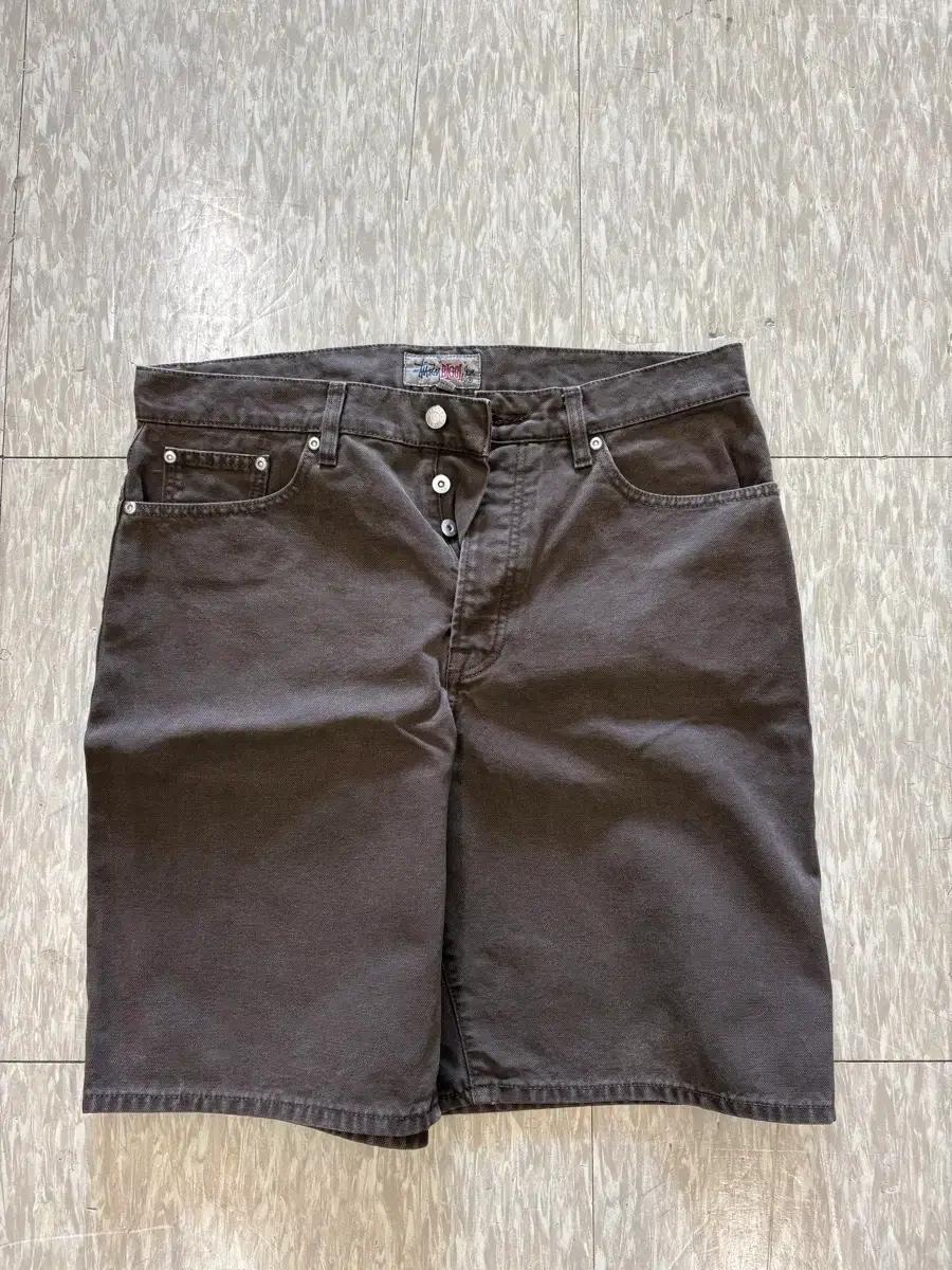 Stussy 워시드 캔버스 Big OL 쇼츠 브라운