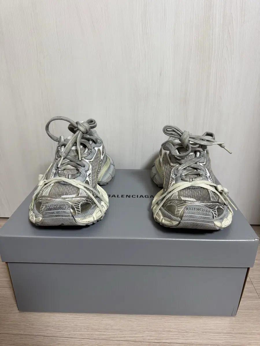 (40) 발렌시아가 3xl 에그쉘 스니커즈 백화점판