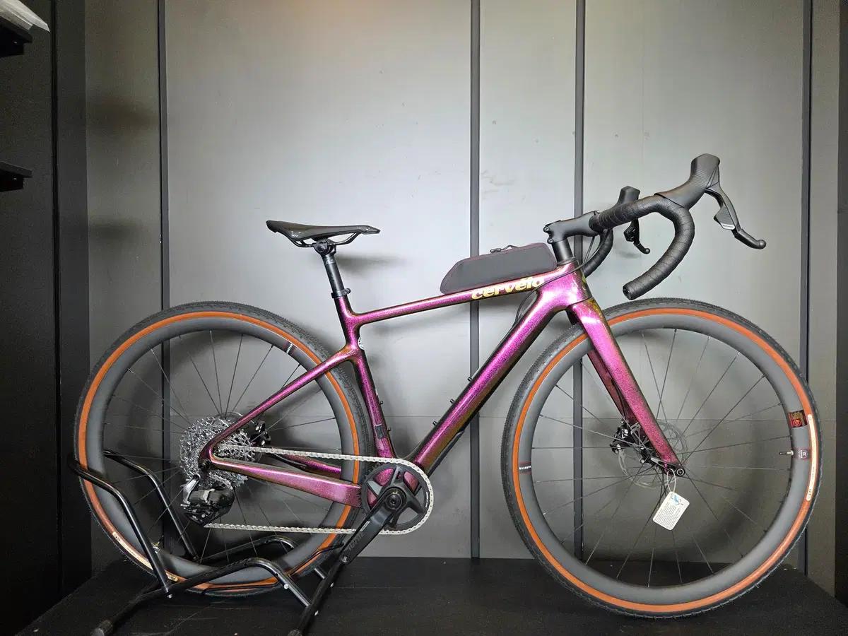 BMC 로드머신 ONE 시마노 울테그라 Di2 12단