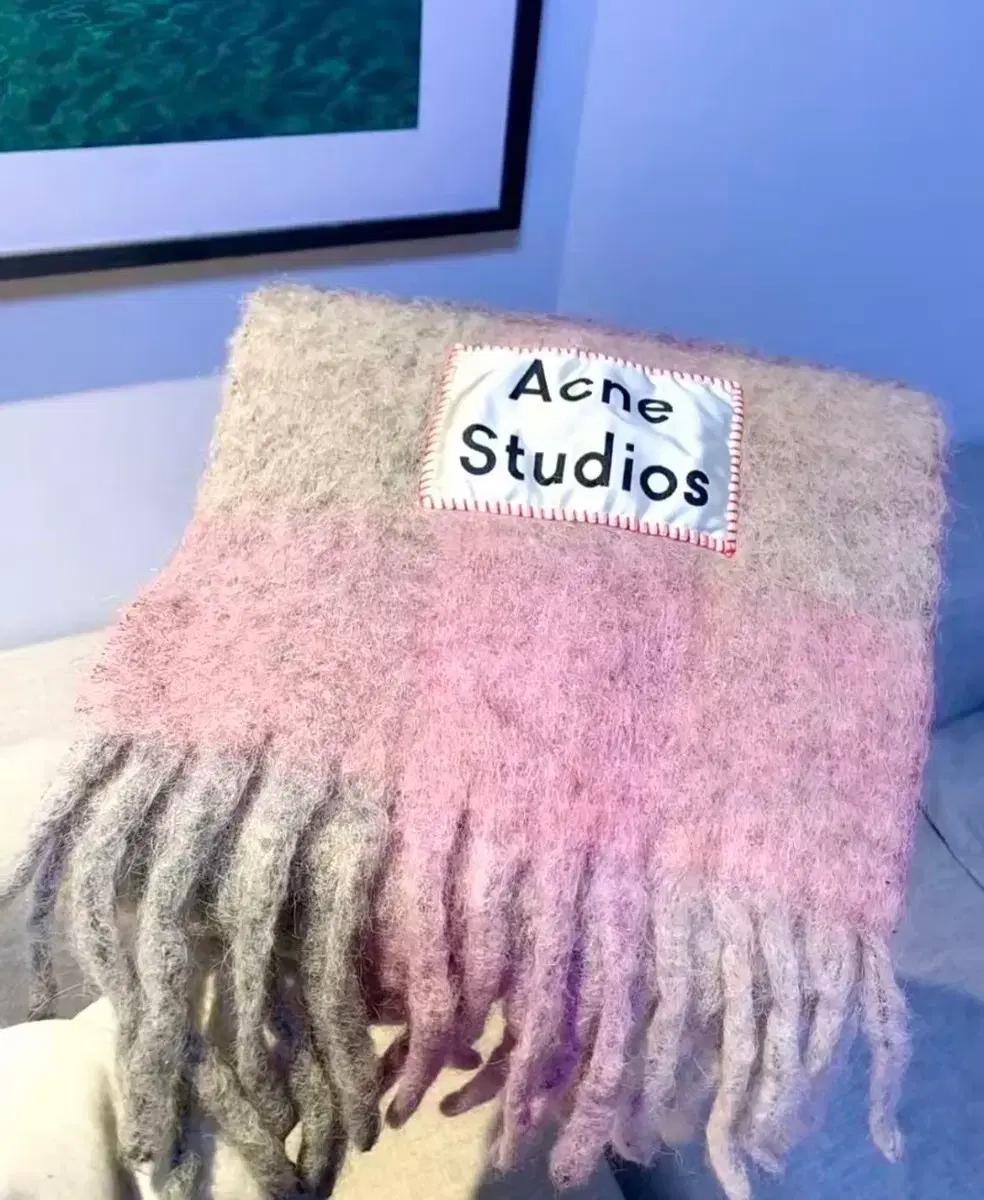 Acne Studios 아크네 스튜디오 핑크 그레이 머플러