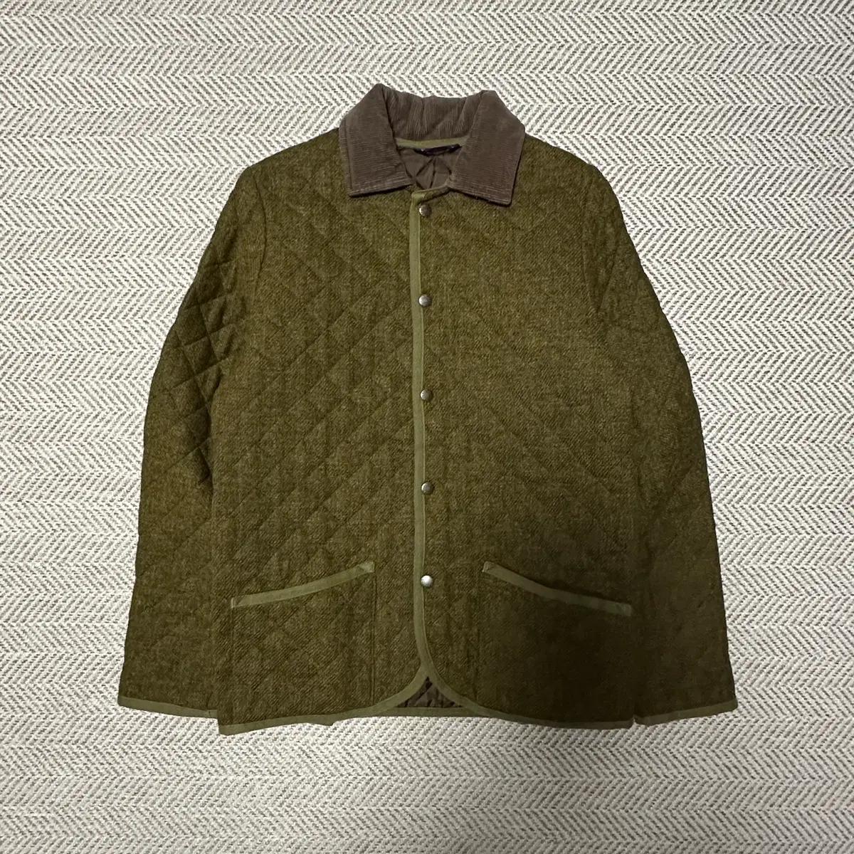 MACKINTOSH scotland made quilting jacket