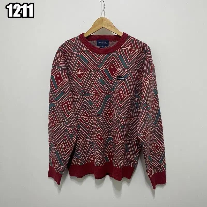 M 디스이즈네버댓 African Jacquard Red 니트
