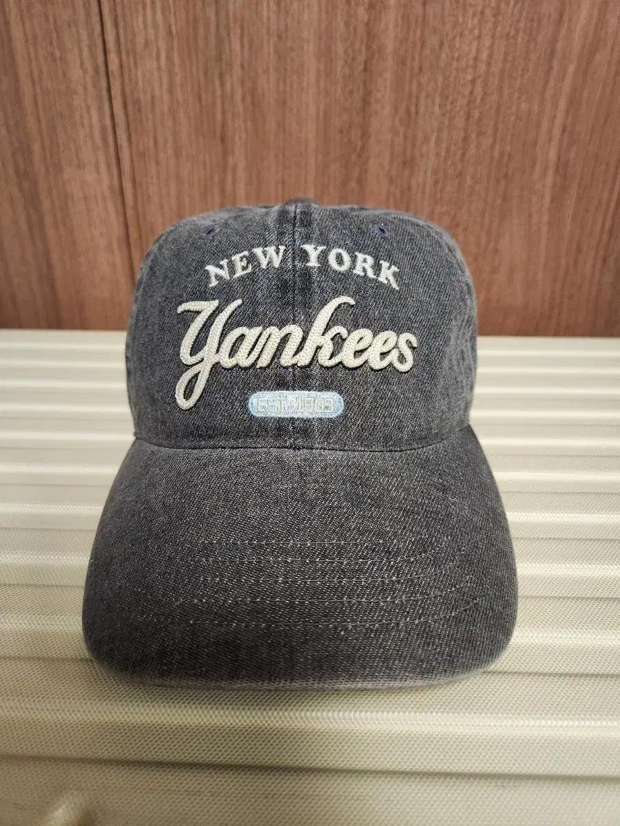 MLB. 볼캡. 새 상품 판매합니다.