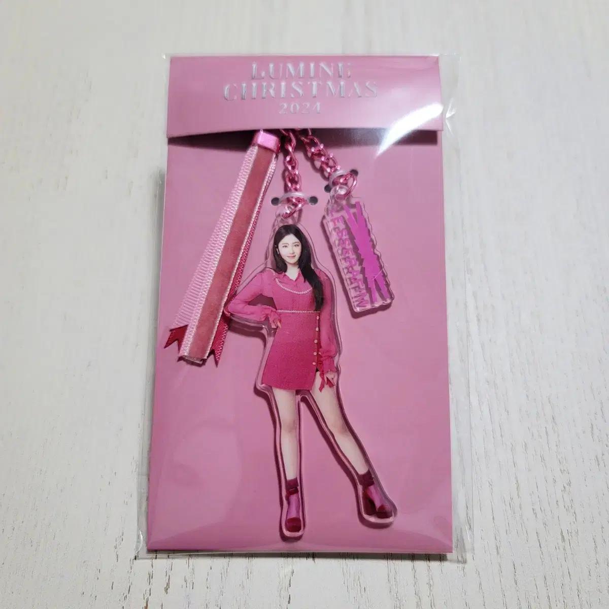 르세라핌 허윤진 일본 팝업 포카 키링 분철 시그 앨범 미개봉 스파게티