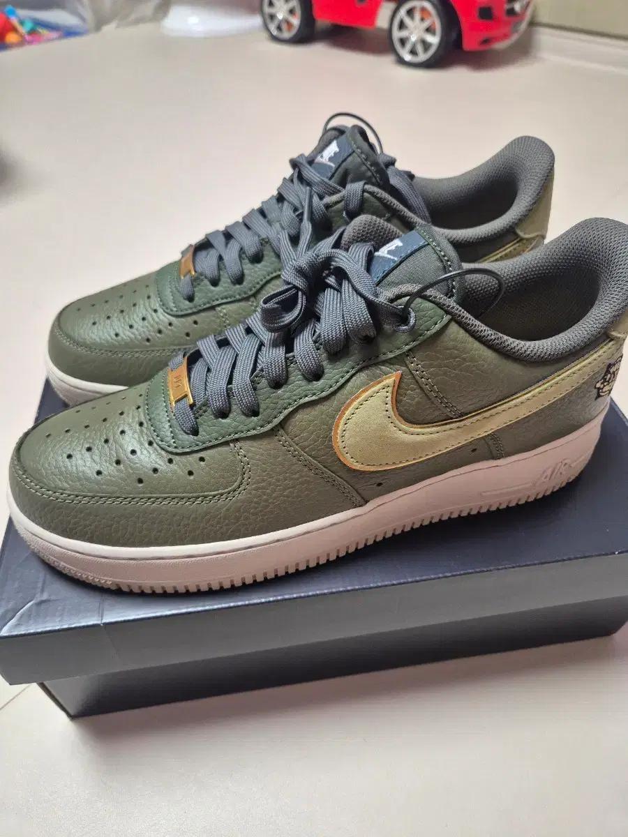 [새상품] 나이키 에어포스1 거북이 280