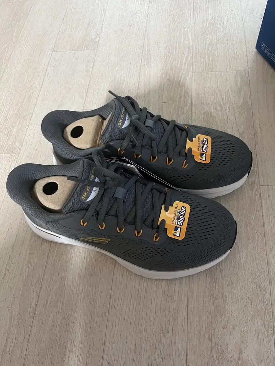 스케쳐스 남성 아치핏운동화 260