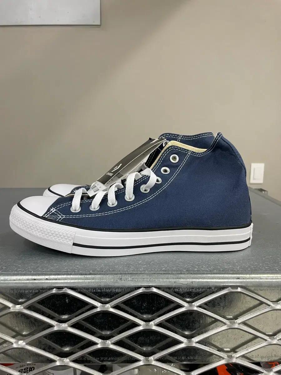[새상품] 컨버스 척테일러 올스타 클래식 네이비 260