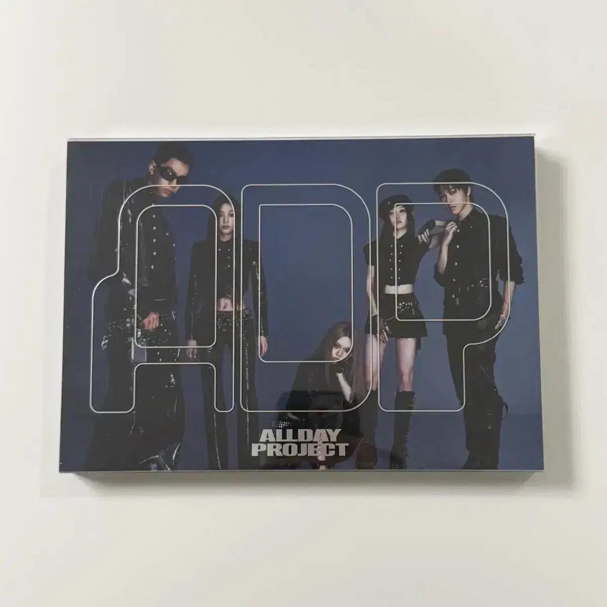 올데이프로젝트 EP 앨범 ONE ver. 개봉 판매