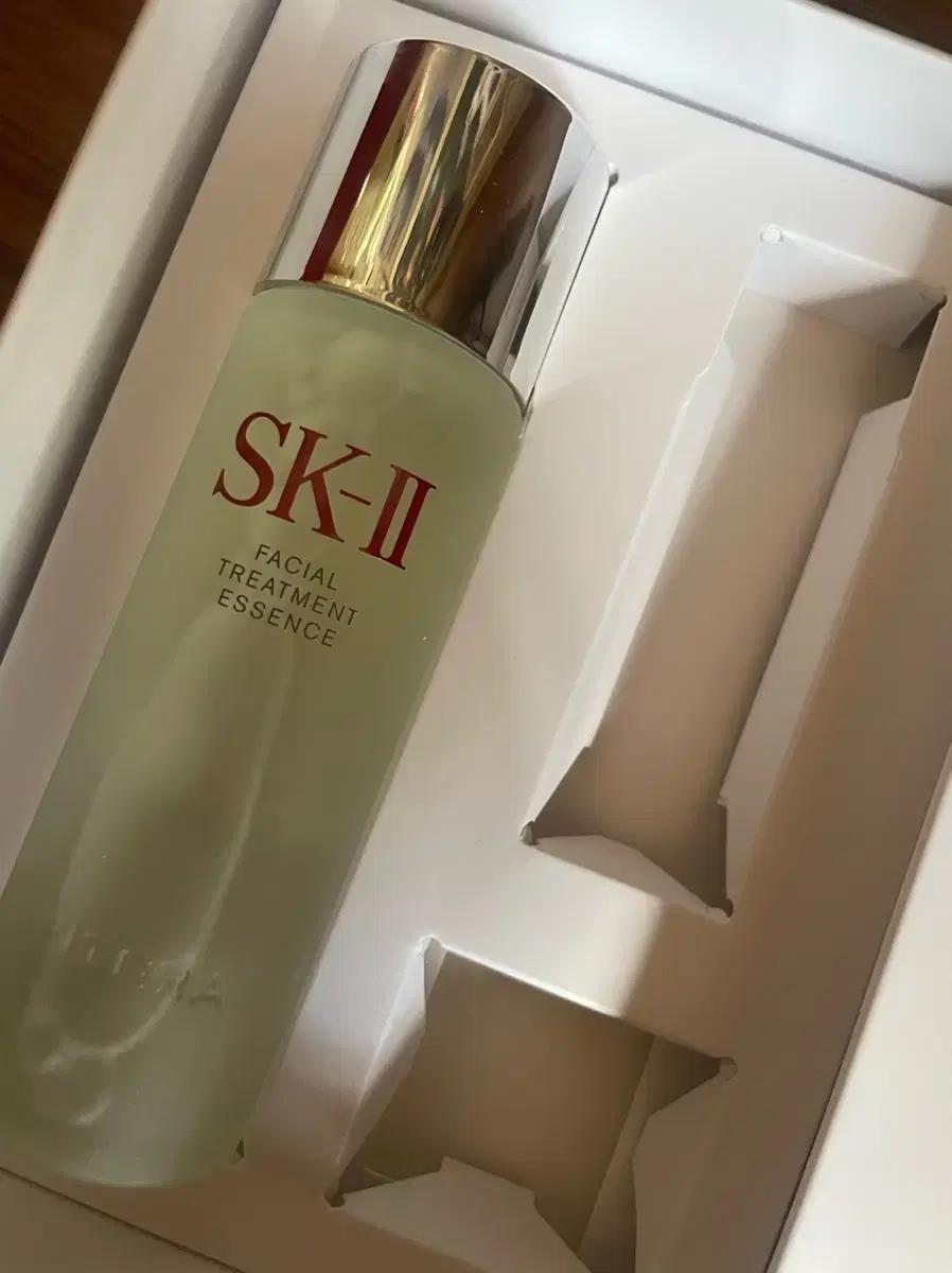 (미개봉.반택포함) SK2 페이셜 트리트먼트 에센스 75ml