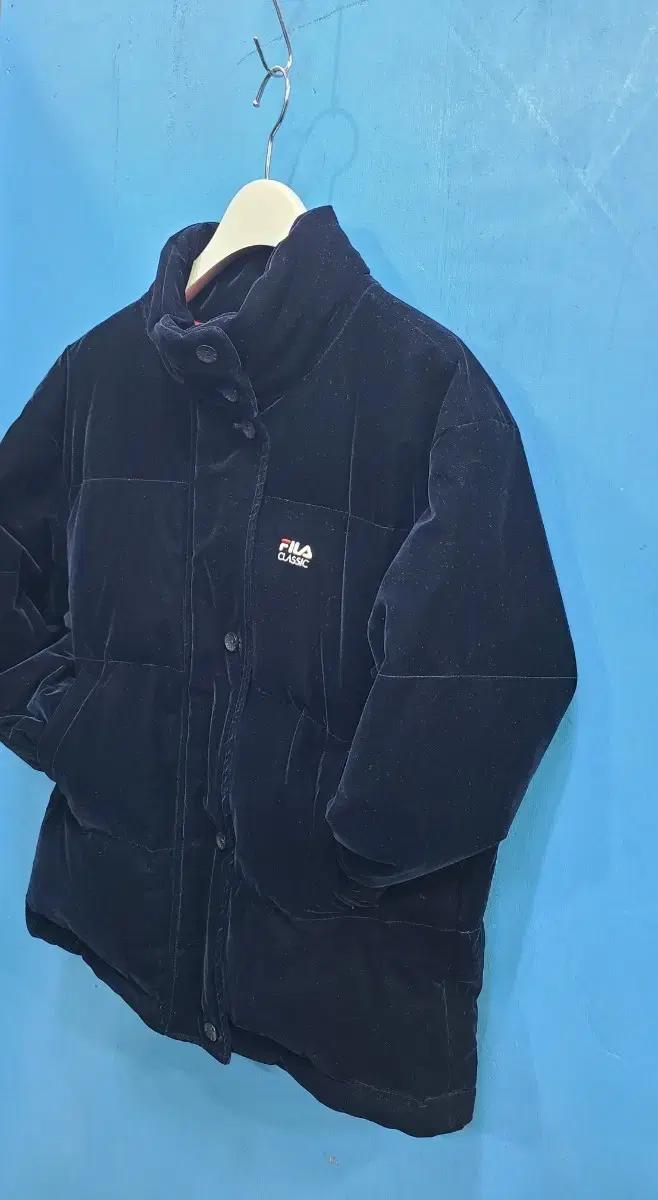 20살 빈티지 휠라 벨벳 푸퍼패딩