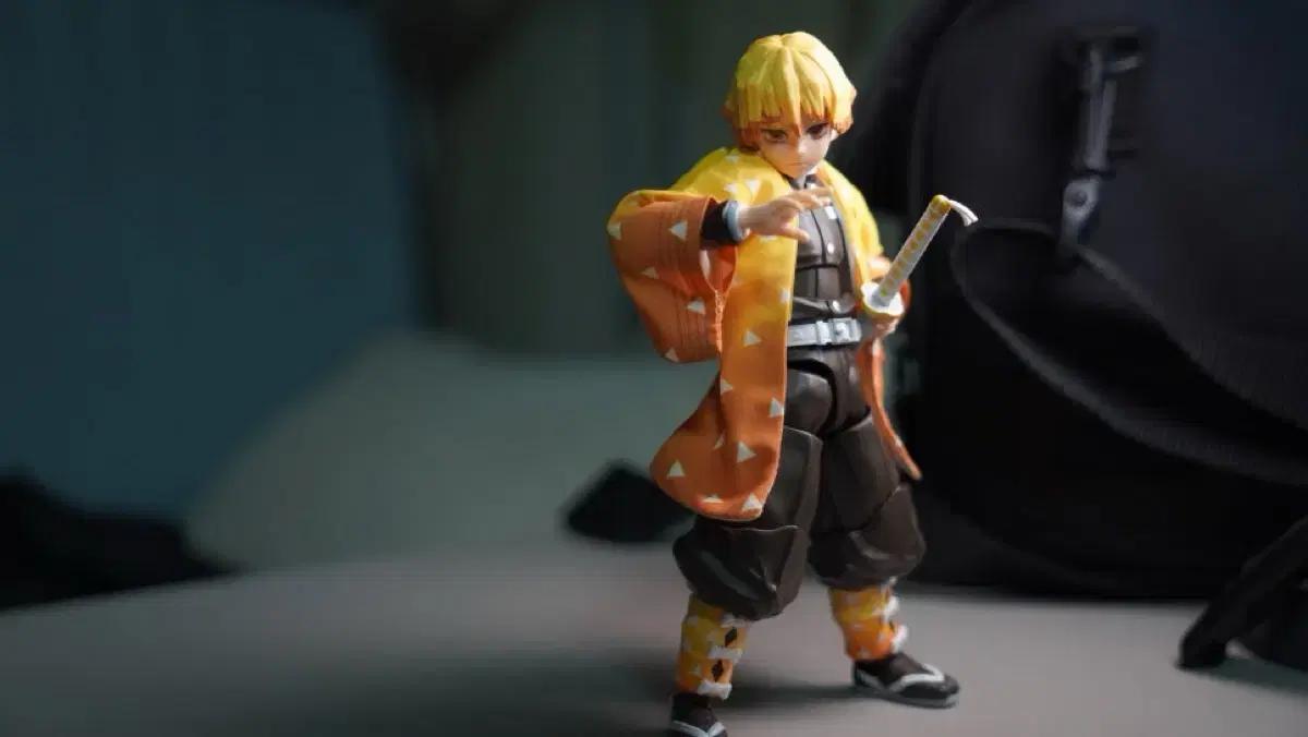 귀멸의 칼날 Shf 젠이츠 커스텀