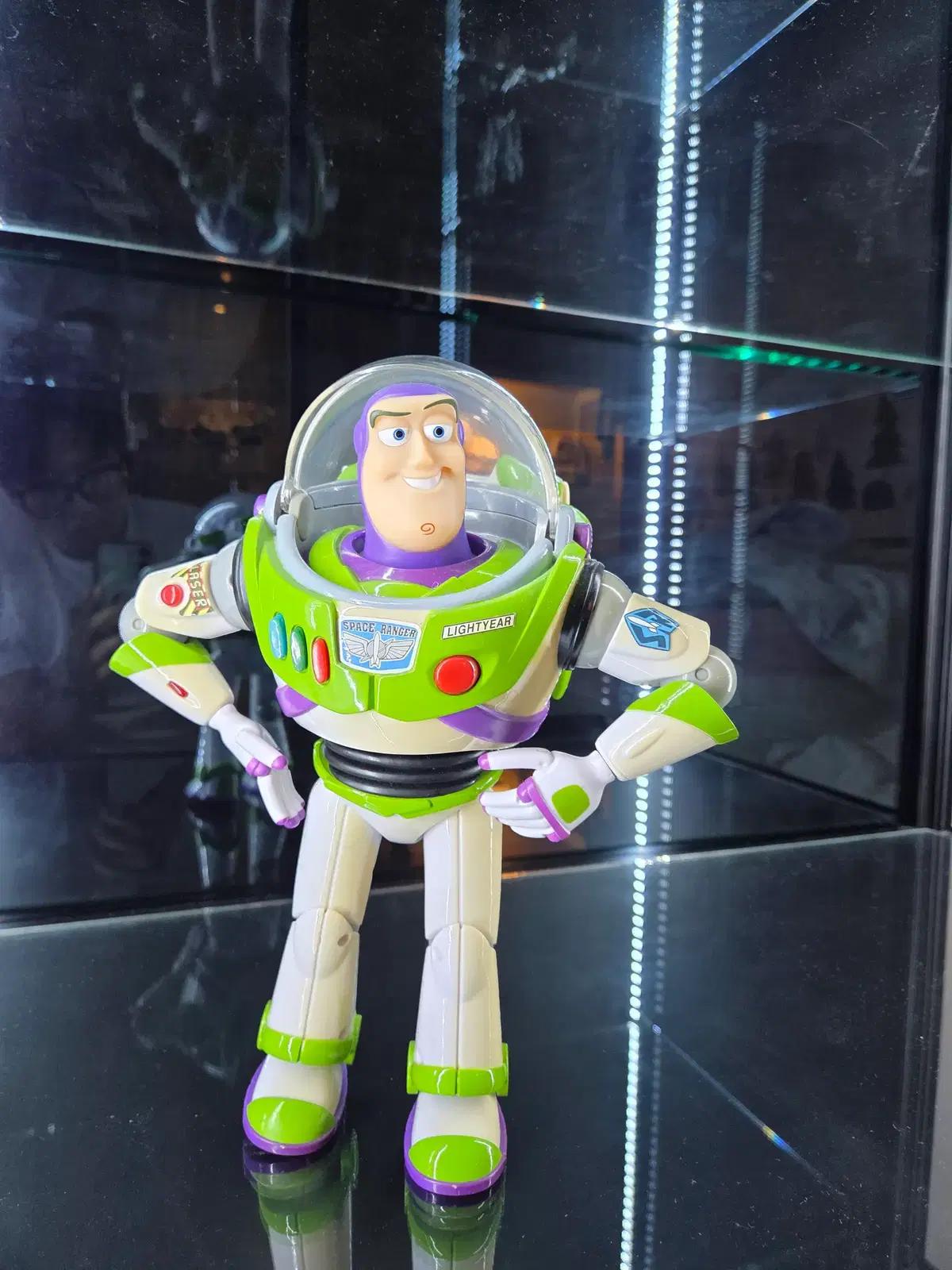 토이스토리 타카라토미 버즈