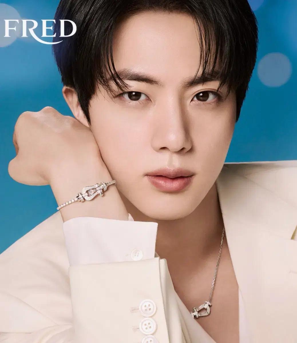 FRED (프레드) 포스텐 18k 화이트골드 & 다이아 목걸이 미디엄