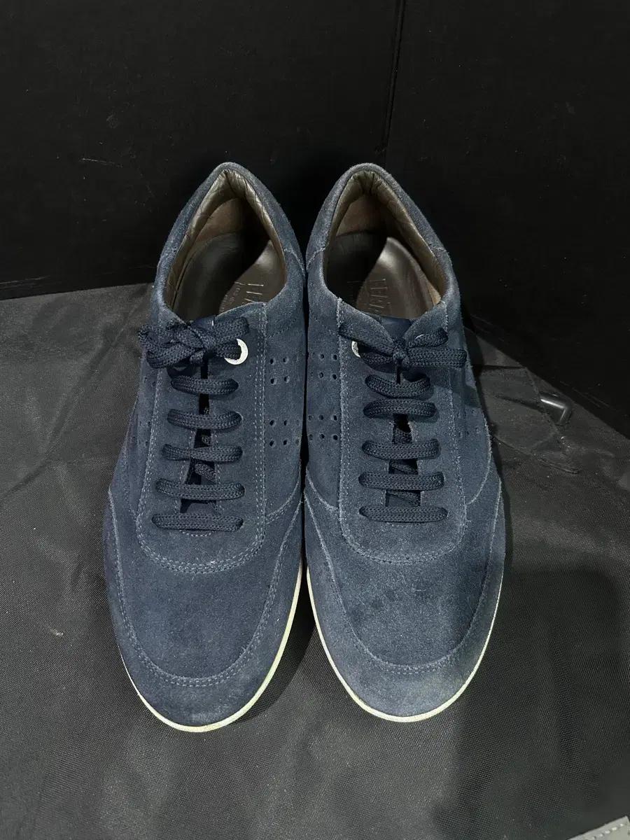 명품 남성 캐주얼화 7.5사이즈(260mm)