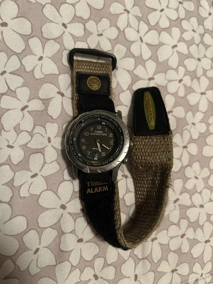 TIMEX Expedition 밀리터리 손목시계
