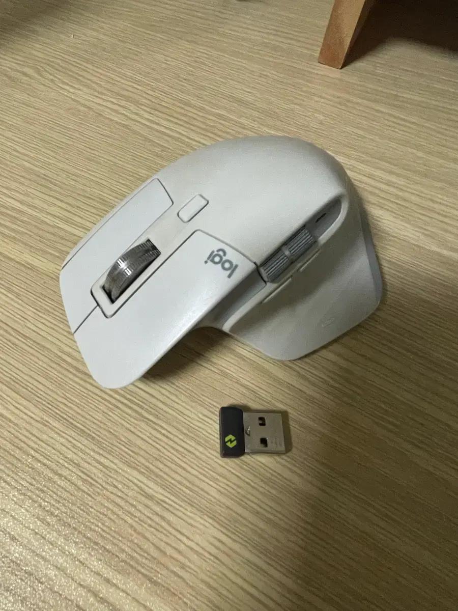 로지텍 Master 3S 화이트