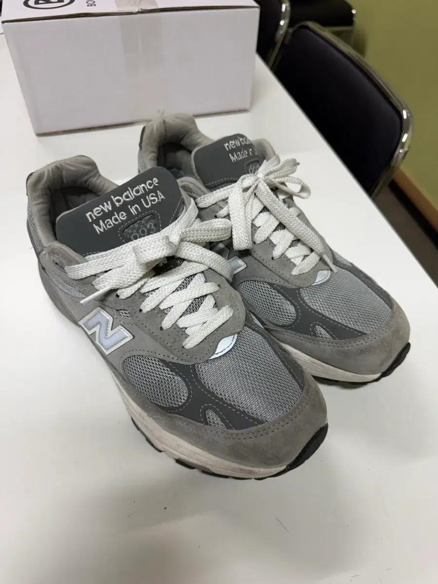뉴발란스 993 그레이 270D 2회 착용