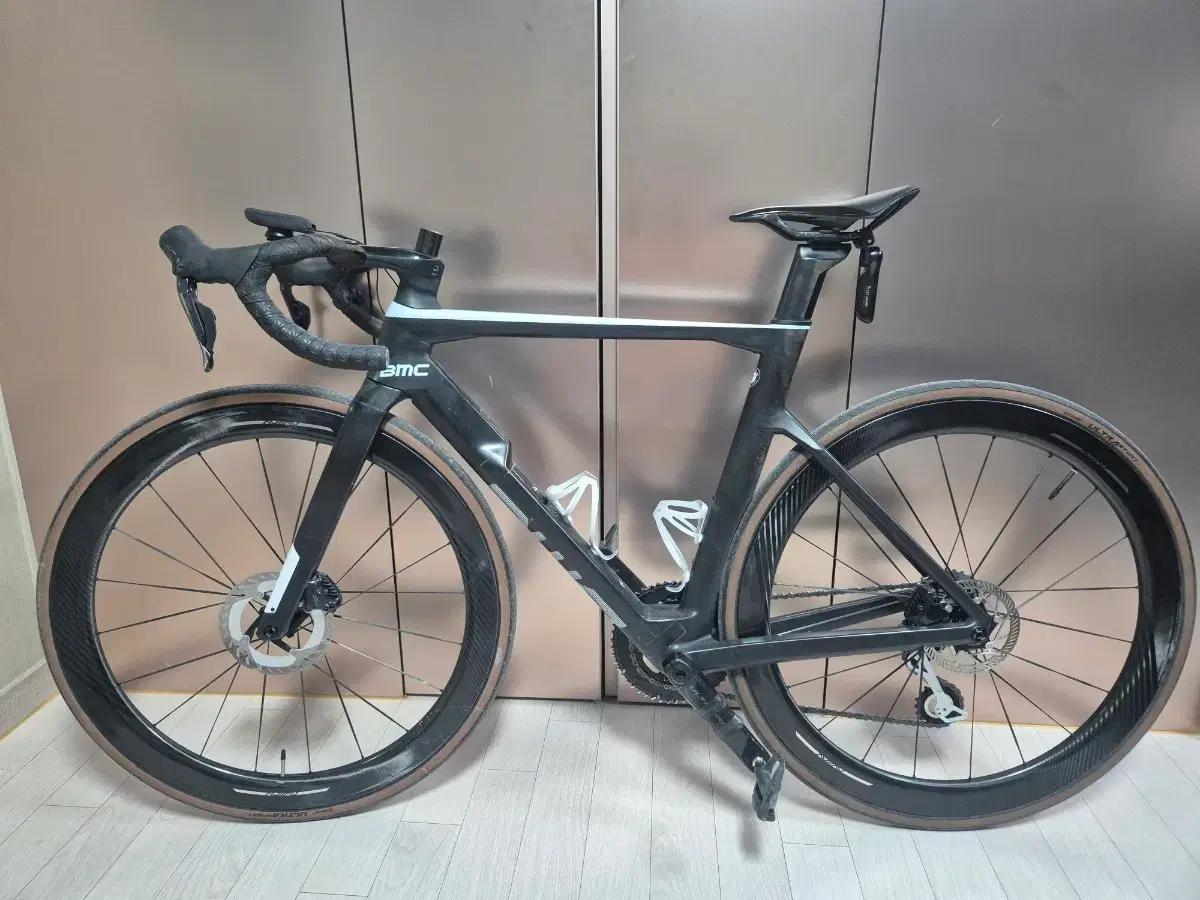 2022 BMC 타임머신 R01 51사이즈 아비아브 에이온 휠셋