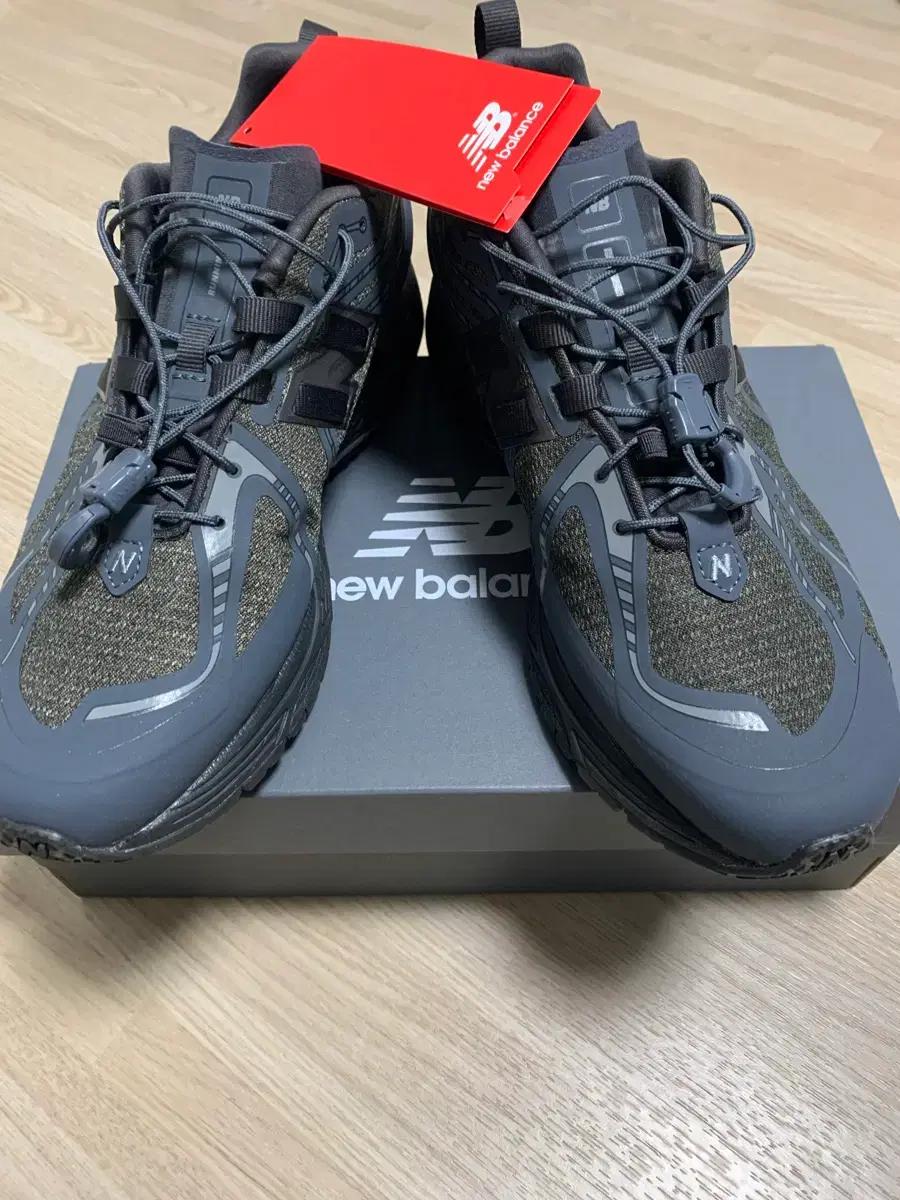 발란스 U1906RBG 다크그레이 260사이즈 판매