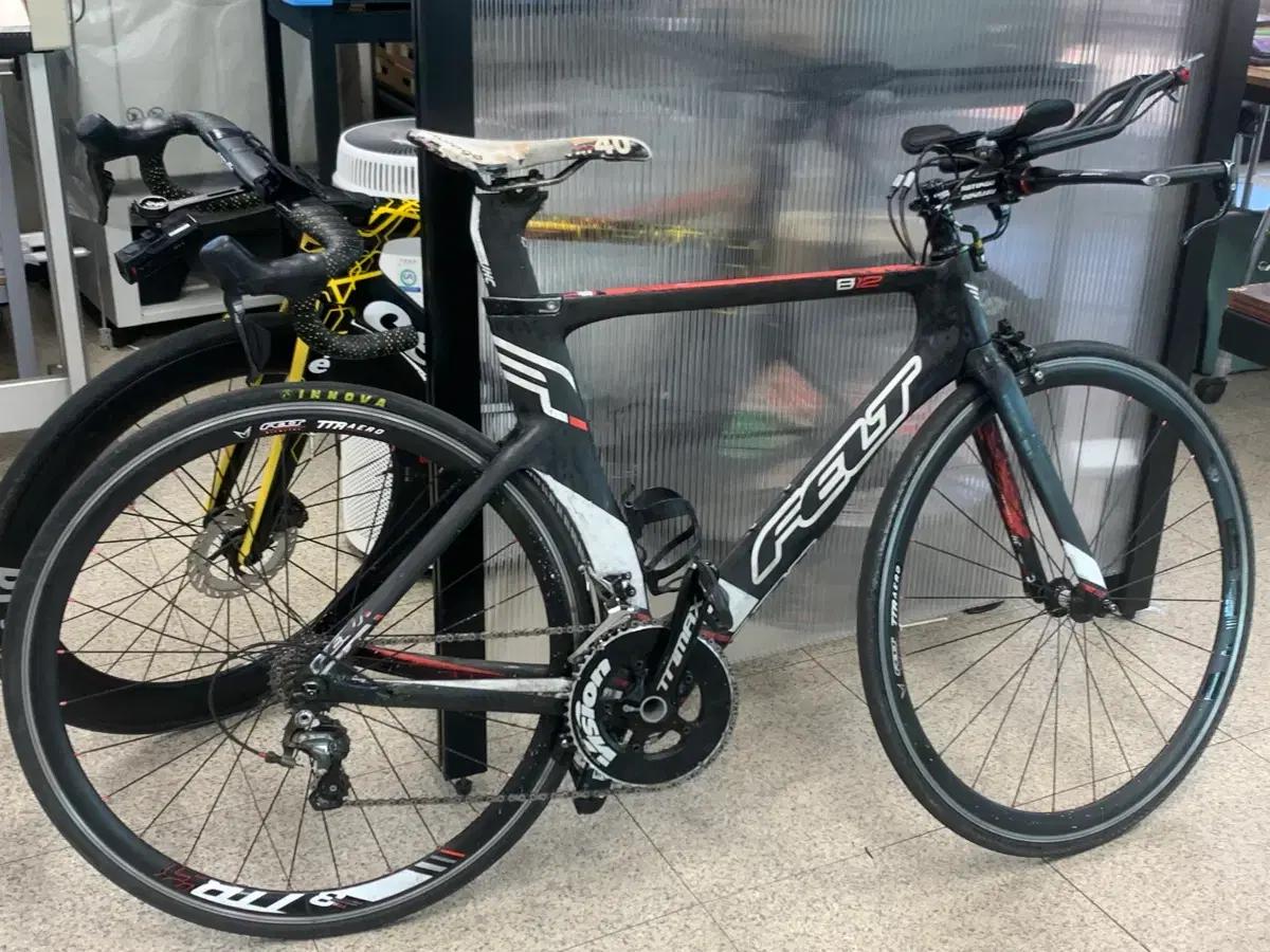 펠트 카본TT차 팝니다