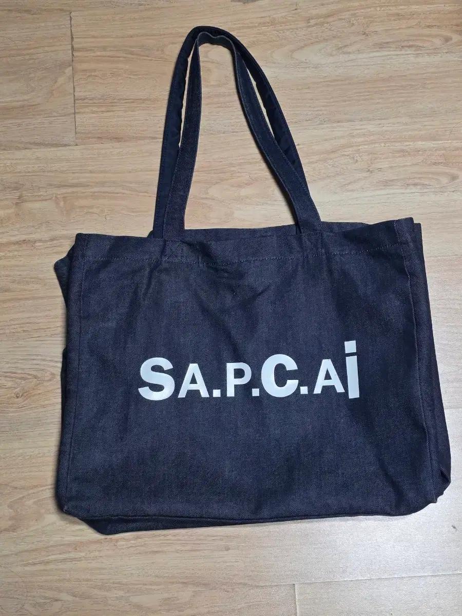A.P.C. x 사카이 콜라보 데님 토트백