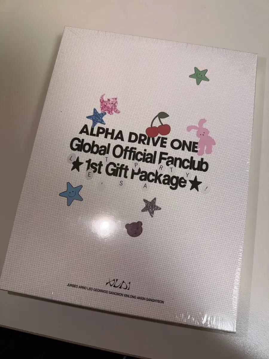 ALPHA DRIVE ONE 팬클럽 1st 기프트 패키지 미개봉 알디원