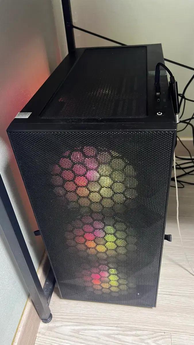 Geforce RTX 4070ti super 게이밍 본체 판매합니다