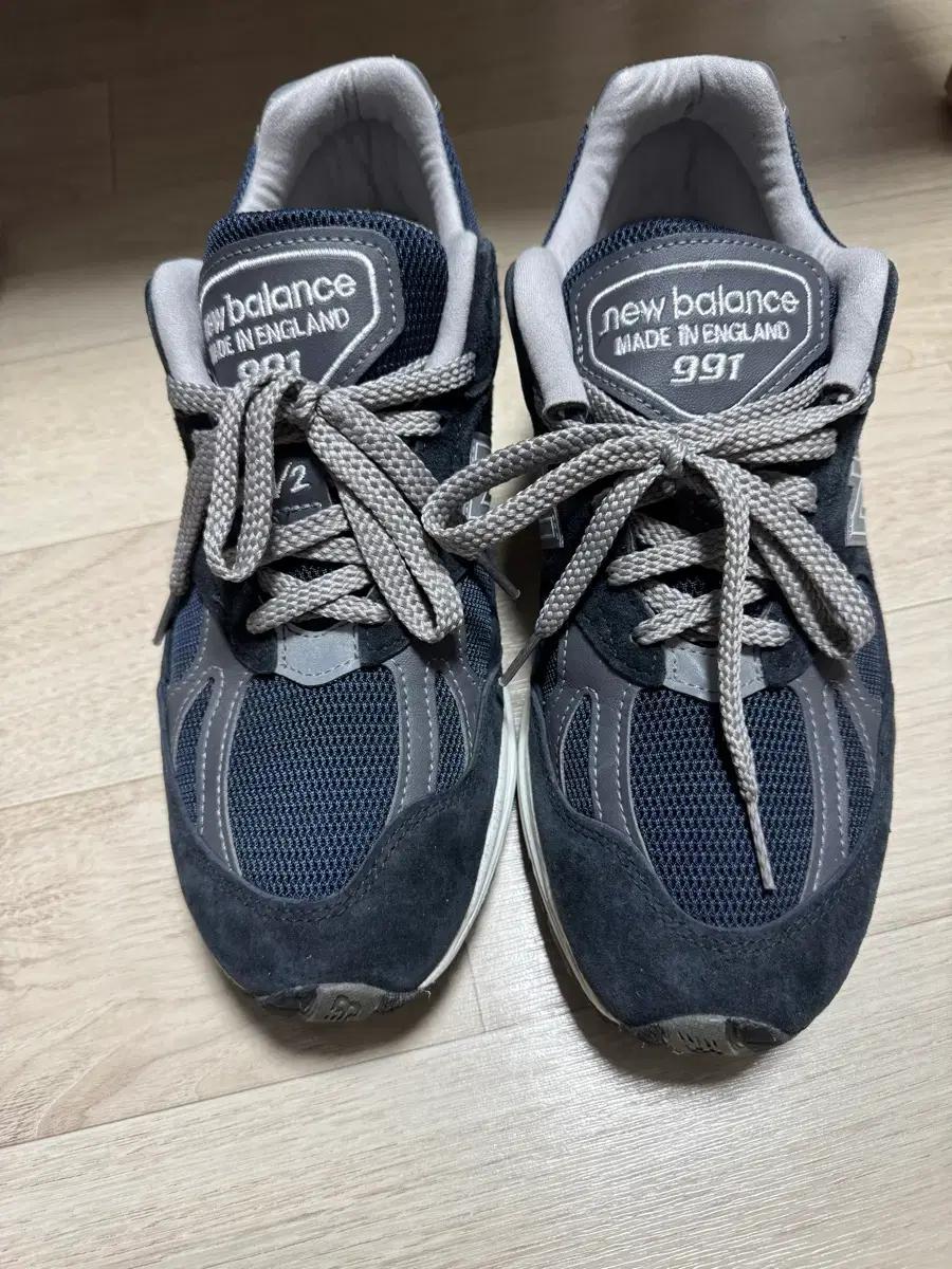 뉴발란스 991v2 네이비 260