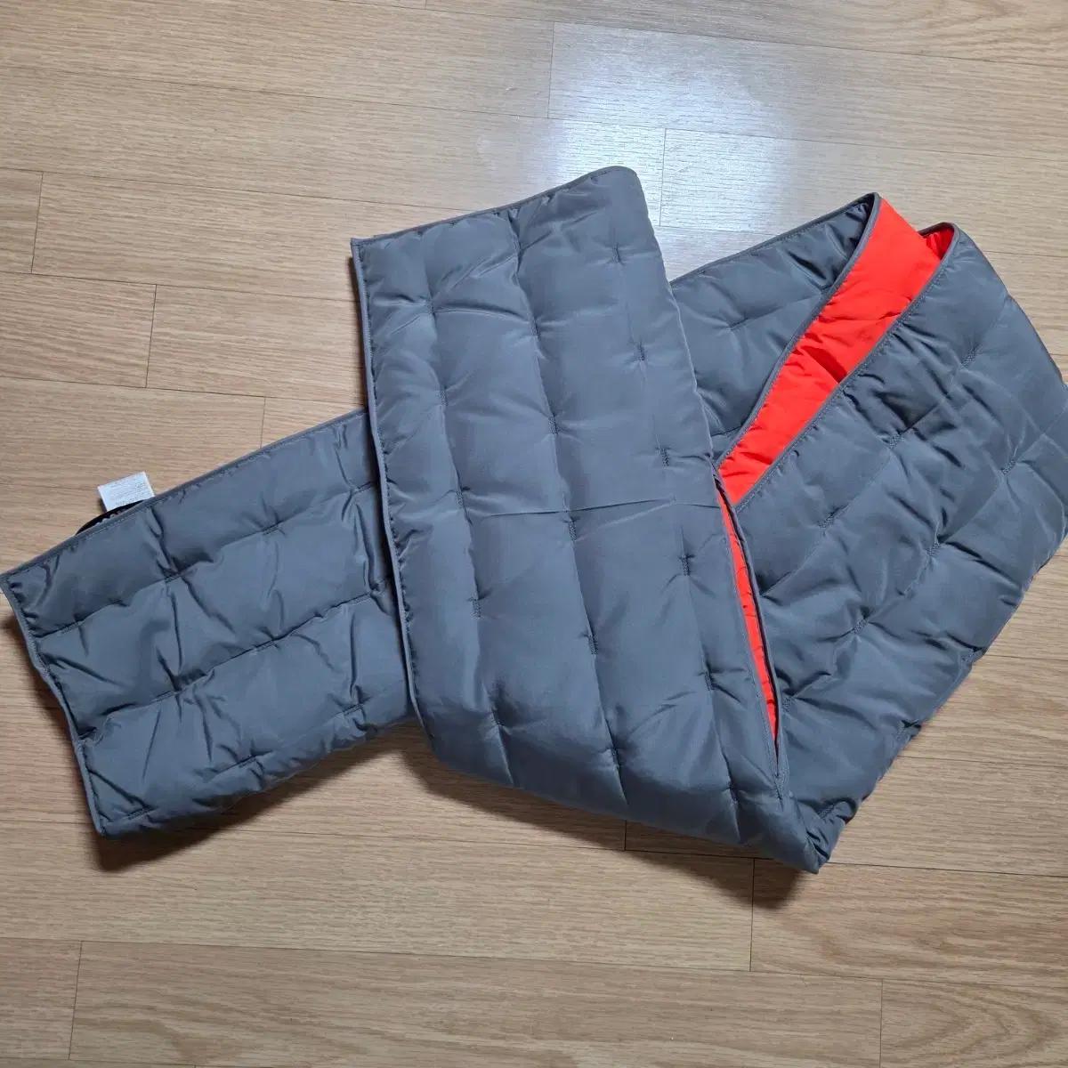 MSGM 퀼팅 머플러 그레이/오렌지